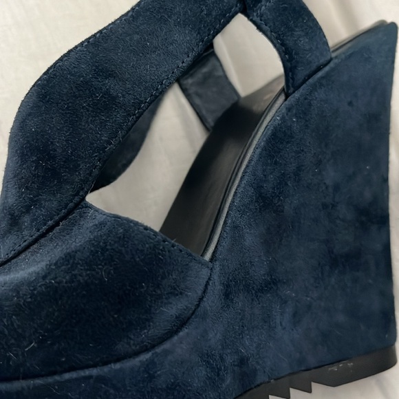 Vince Camuto | Suede Platform Wedges | Size 7 - Picture 8 of 10